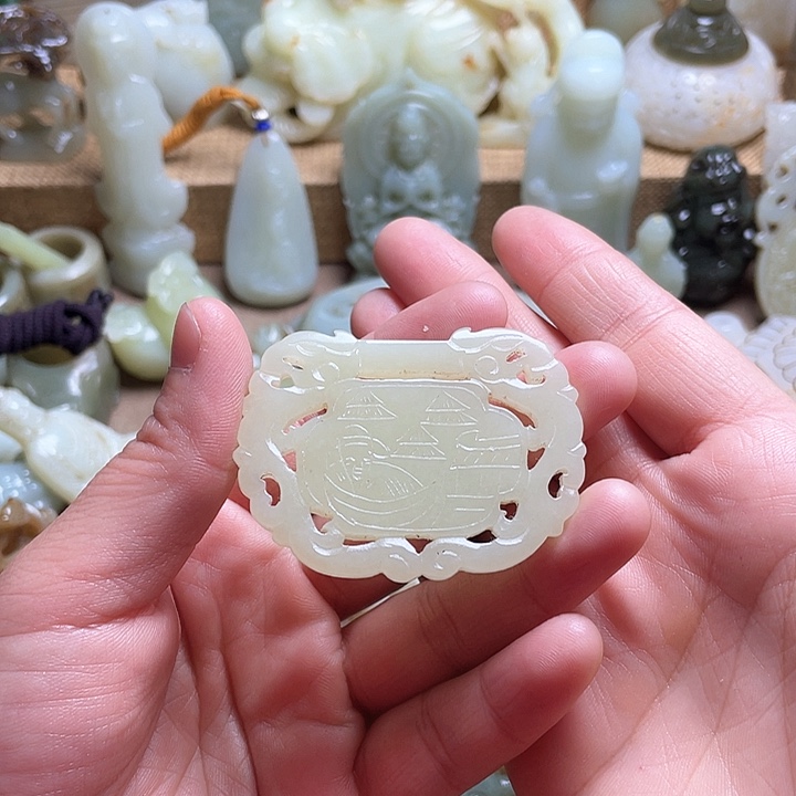 和田玉颈饰未镶嵌