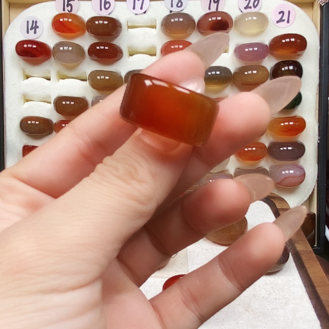 @***i玛瑙/玉髓未镶嵌戒指