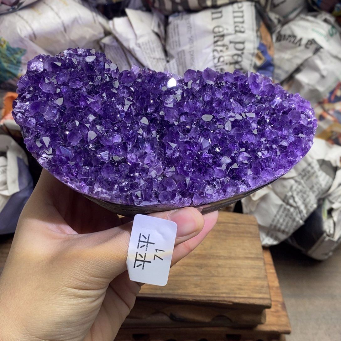 未镶嵌水晶珠宝半成品