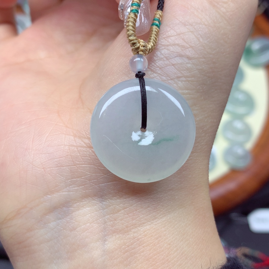 翡翠未镶嵌颈饰吊坠23/5.6mm