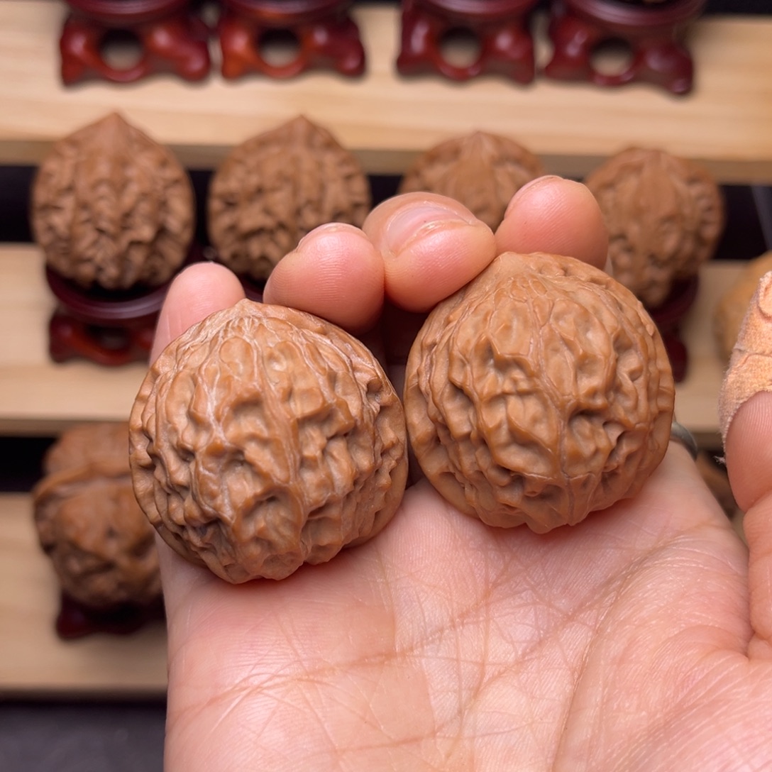 文玩核桃吊坠黄松峪