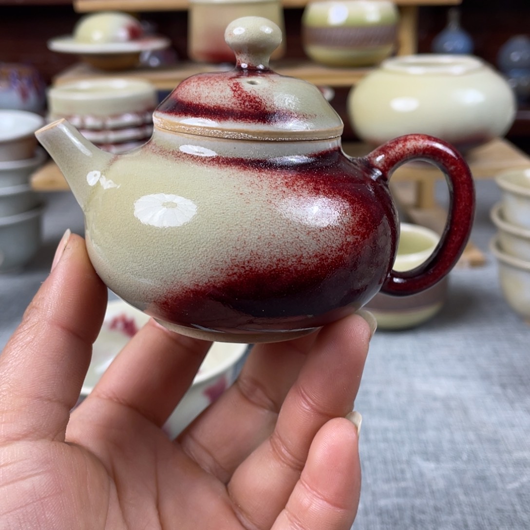 瓷片钧瓷茶器………………