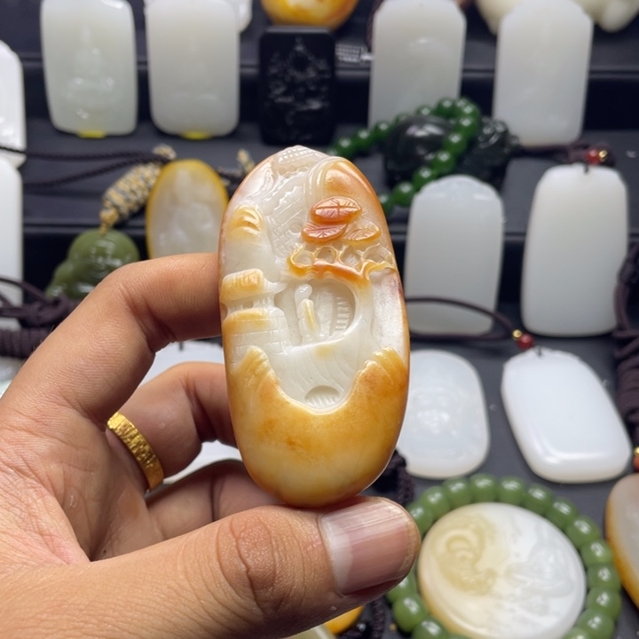 未镶嵌和田玉挂件