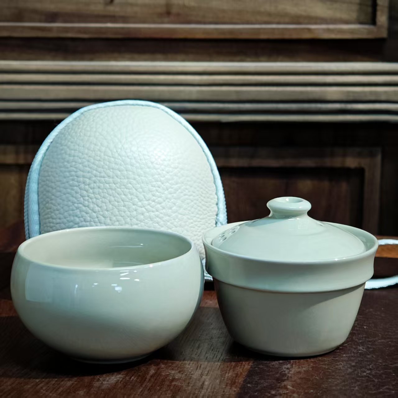 【闪购链接】A-0247 小胖壶+一杯旅行套-白瓷（带白包）