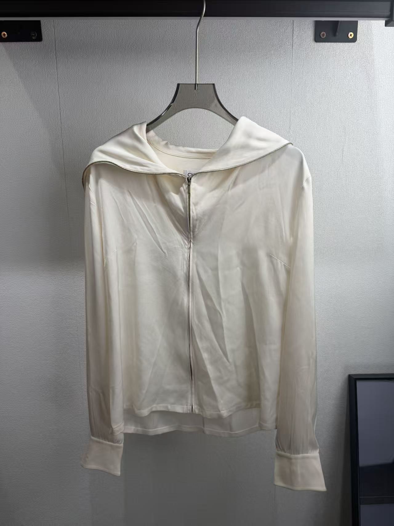 99新 Chanel/香奈儿 18A汉堡系列真丝衬衫 40码