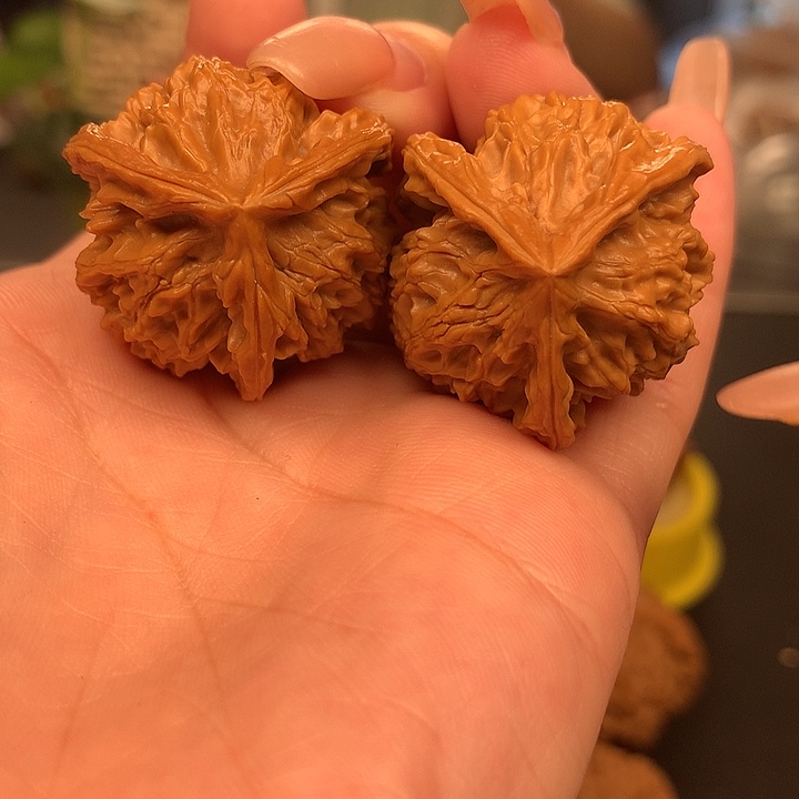 吊坠文玩核桃32三棱