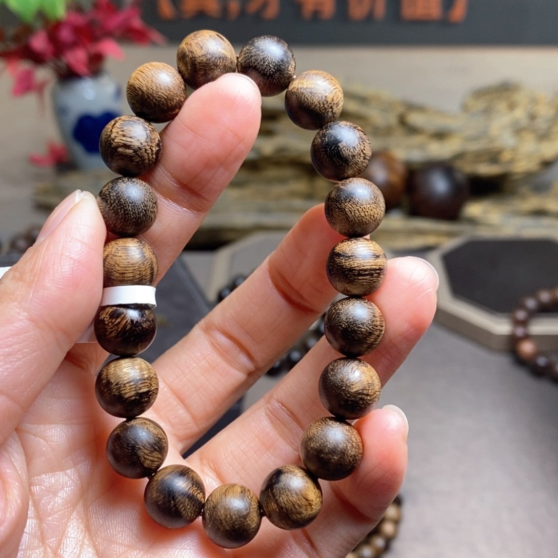 沉香手串越南芽庄瘤疤黄棋楠1.0