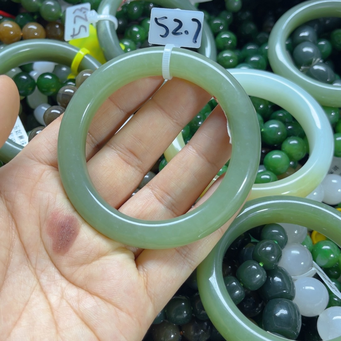 未镶嵌手链和田玉