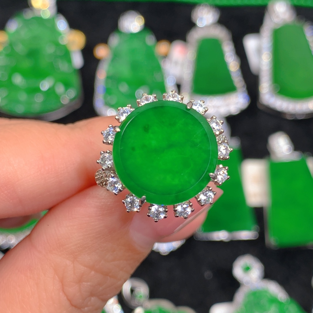 翡翠戒指银S925镶嵌翡翠