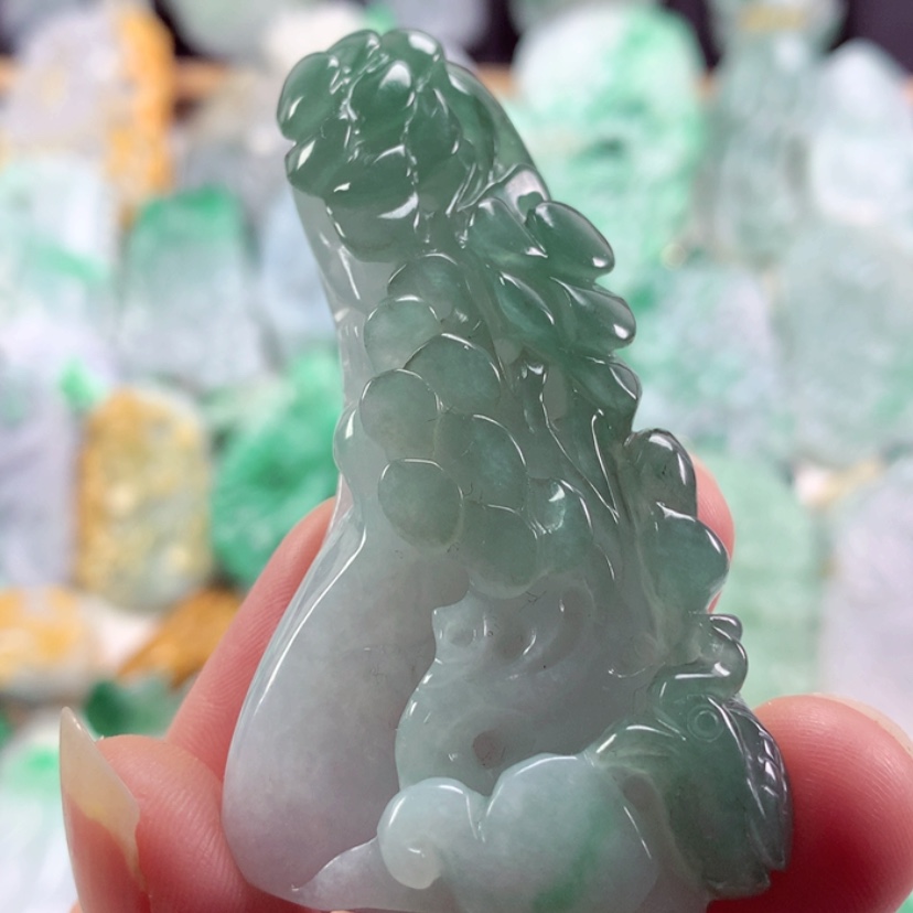 【闪购商品】翡翠吊坠(不含链)未镶嵌
