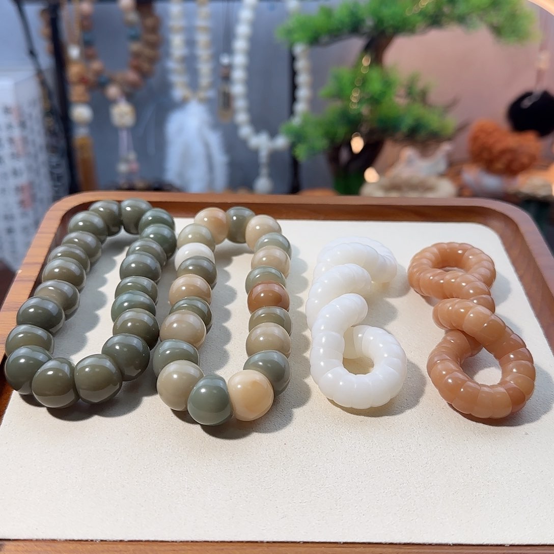 菩提根/象牙果吊坠大肠圈