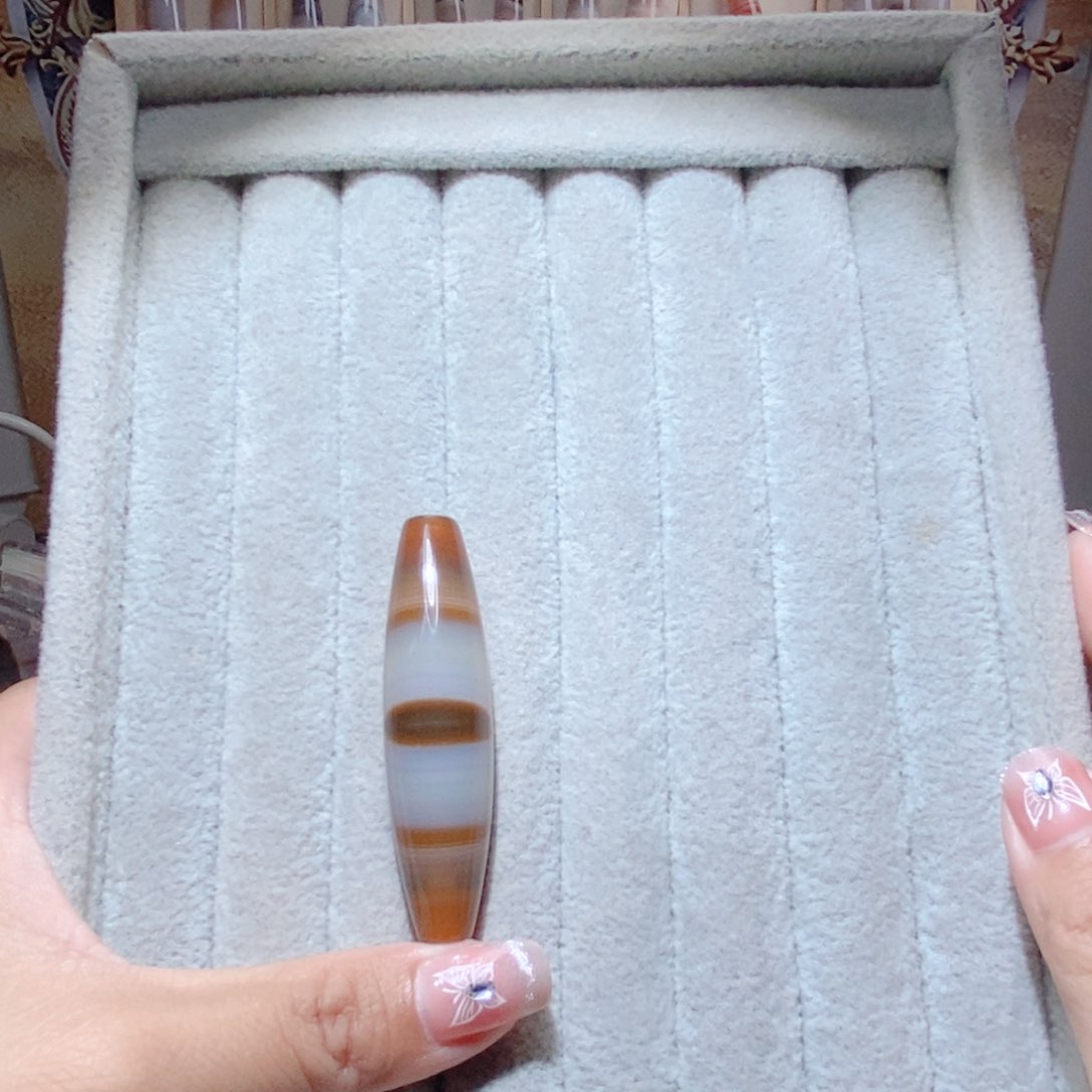 憬***：玛瑙/玉髓颈饰未镶嵌