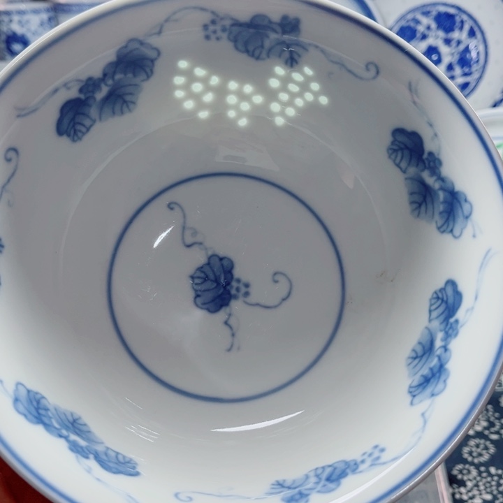  青花玲珑7寸面碗葡萄