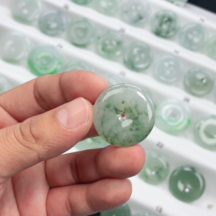 翡翠未镶嵌颈饰缅甸天然A货翡翠29.5-6.2