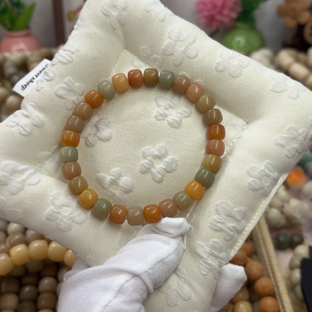 吊坠菩提根/象牙果9干磨玉化桶889