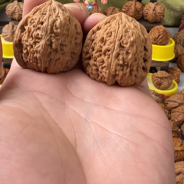 文玩核桃吊坠35全品高炮蚂蚁拉丝涿鹿南疆石