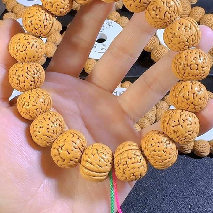 桃核吊坠苹果圆桃核