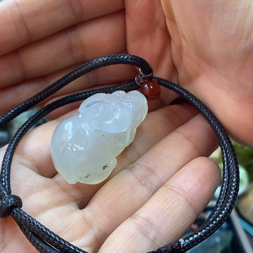 【闪购商品】蛇纹石玉吊坠未镶嵌