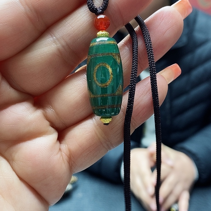 玛瑙/玉髓颈饰合金
