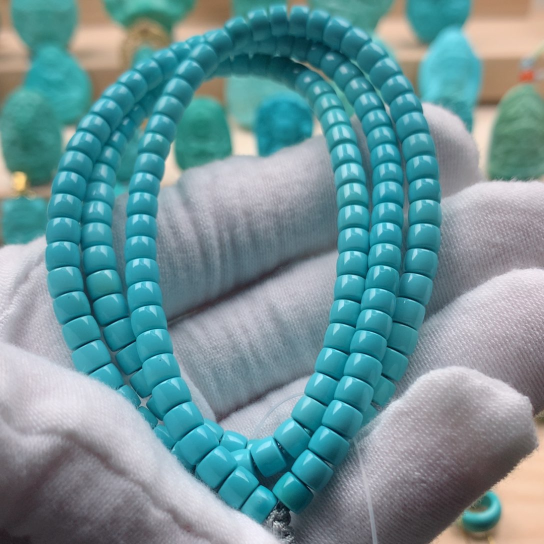 绿松石配饰未镶嵌