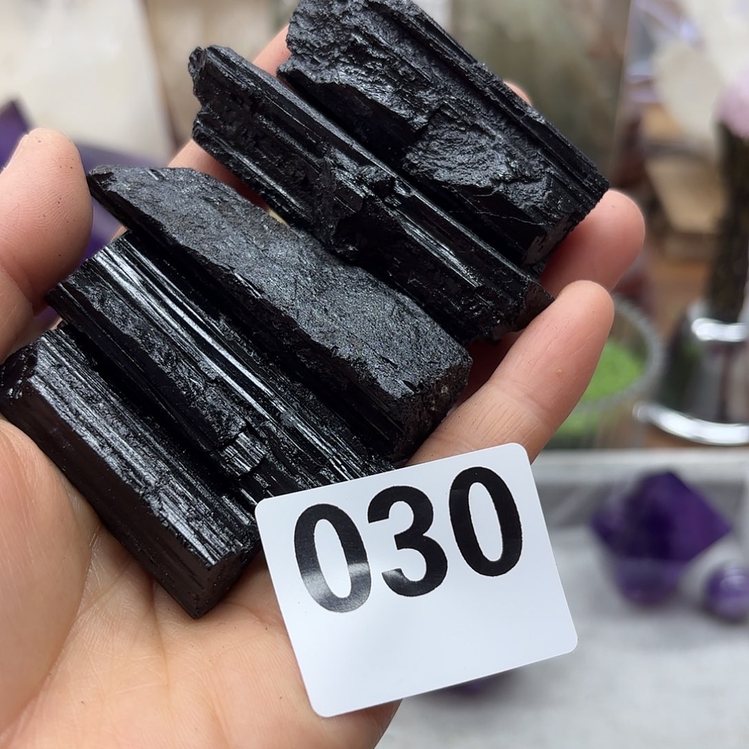 水晶未镶嵌大型摆件（非配饰）