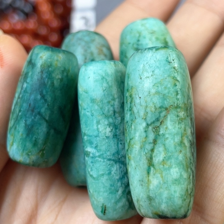 玛瑙/玉髓颈饰未镶嵌小****