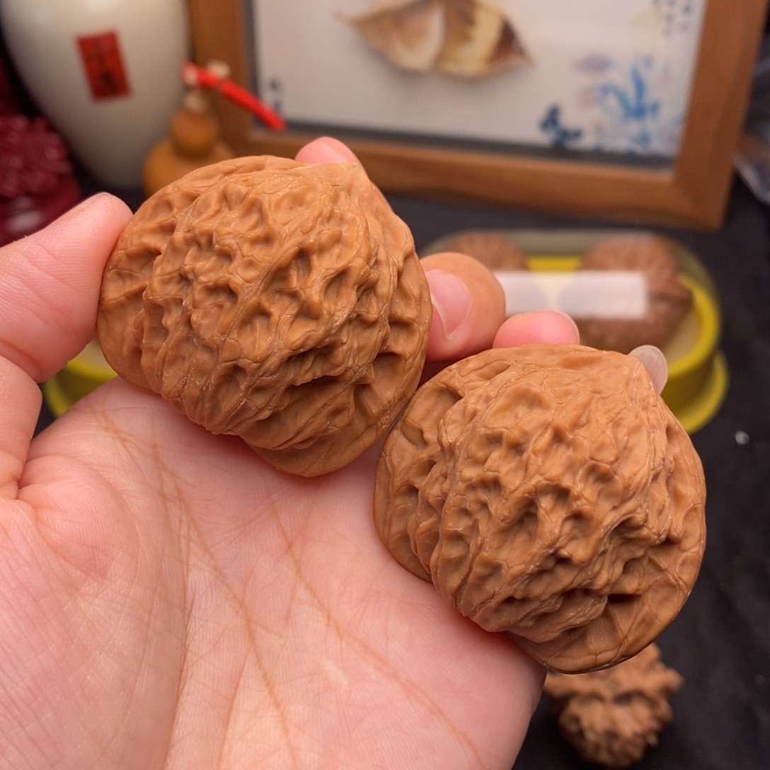 文玩核桃把件43.8崔凯公子帽