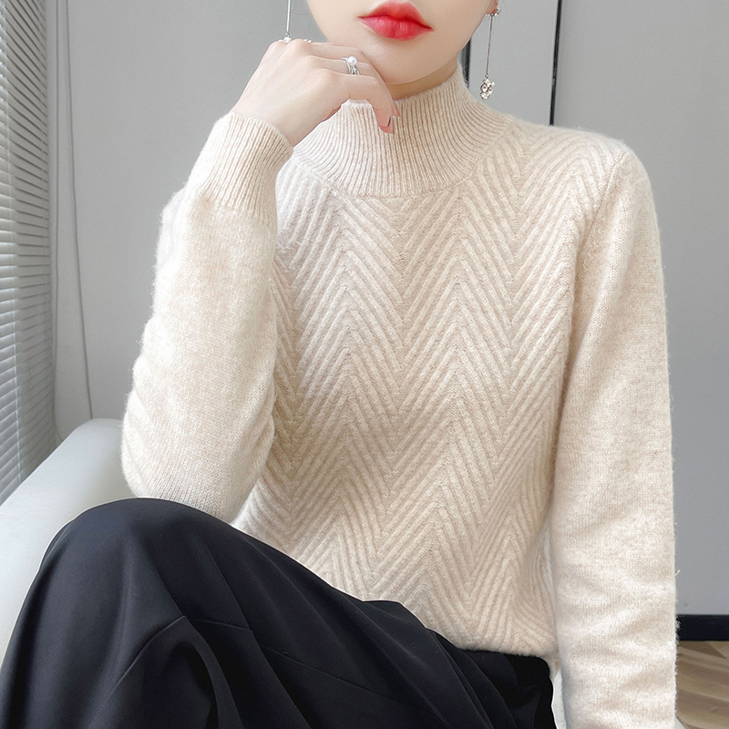 宽松型半高领常规款女韩版羊毛衫长袖保暖女士加厚