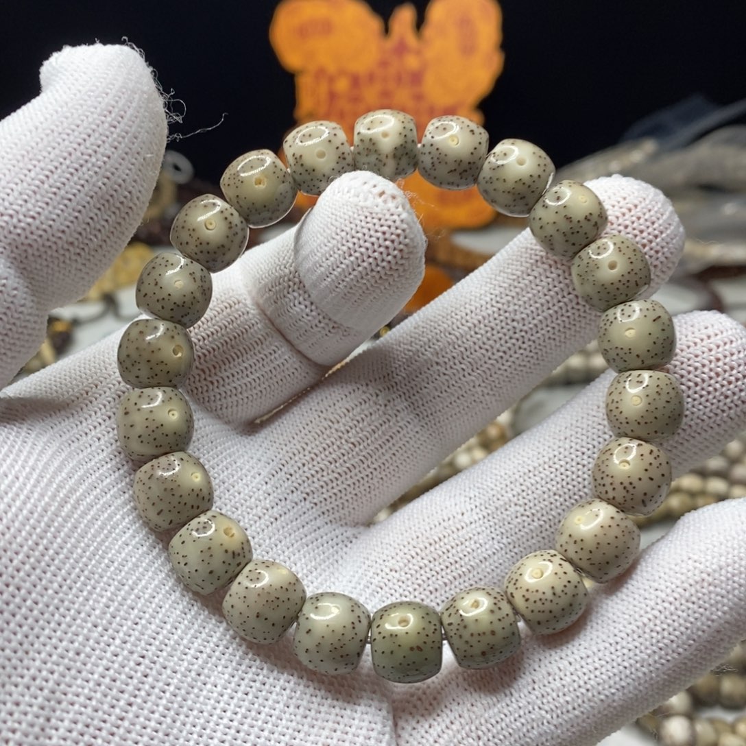 恬***谧星月菩提手串星月菩提10.6x9.6