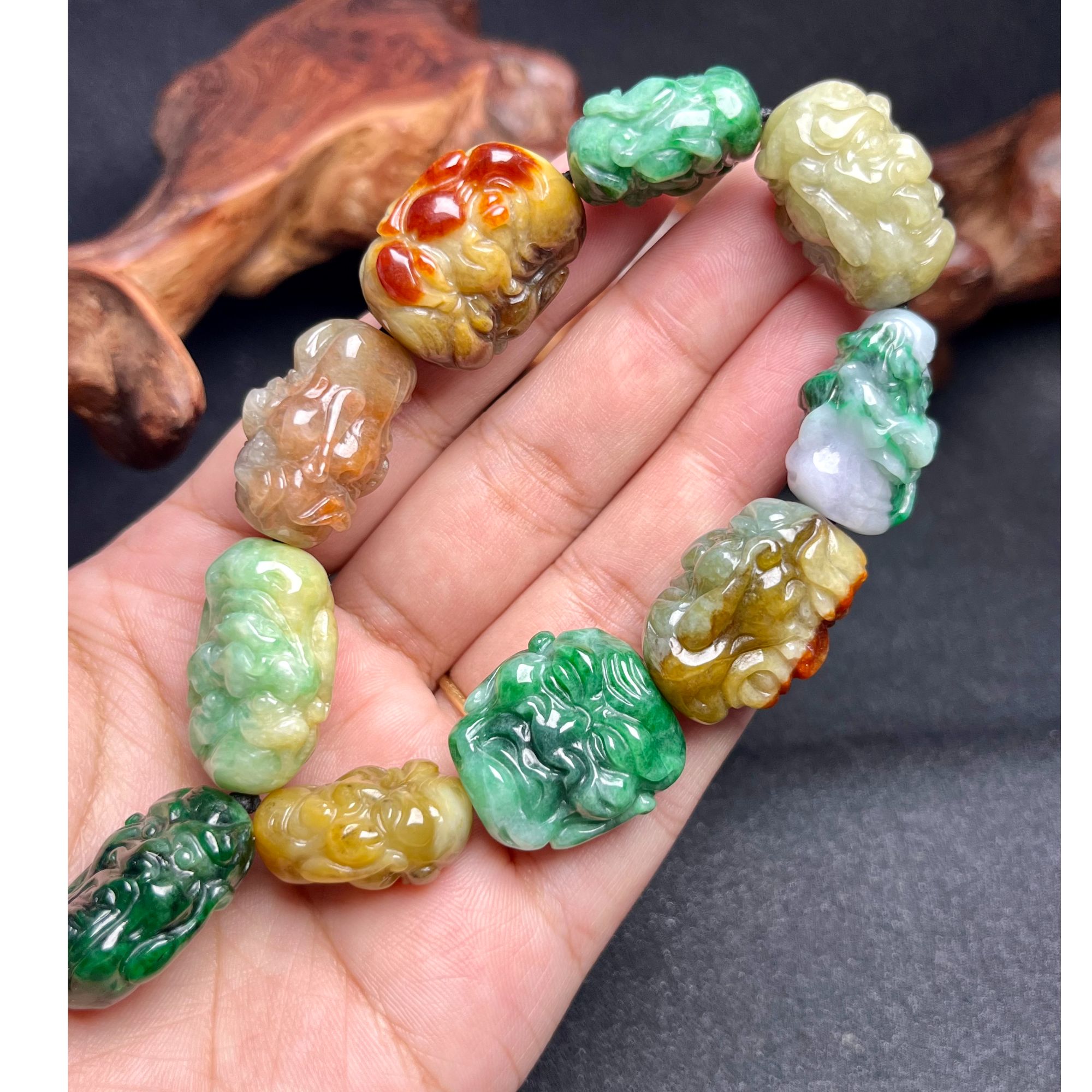 已结缘缅甸翡翠A货十八罗汉