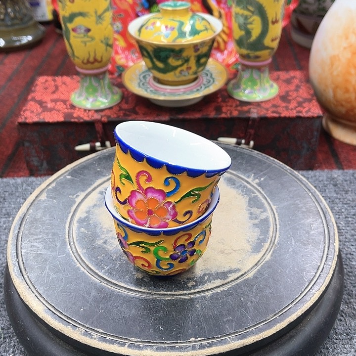 瓷片我的评分很好看呀