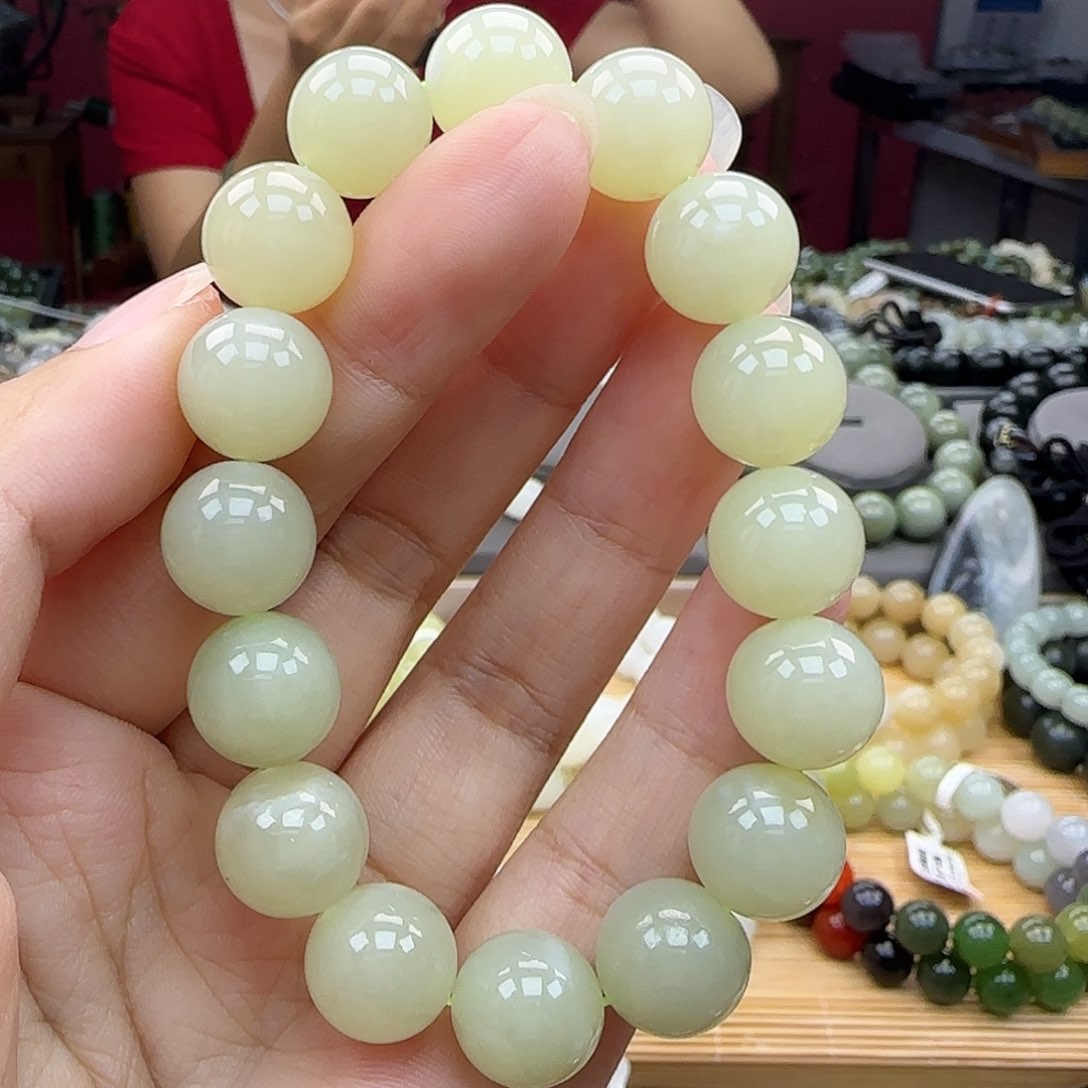 手串未镶嵌和田玉