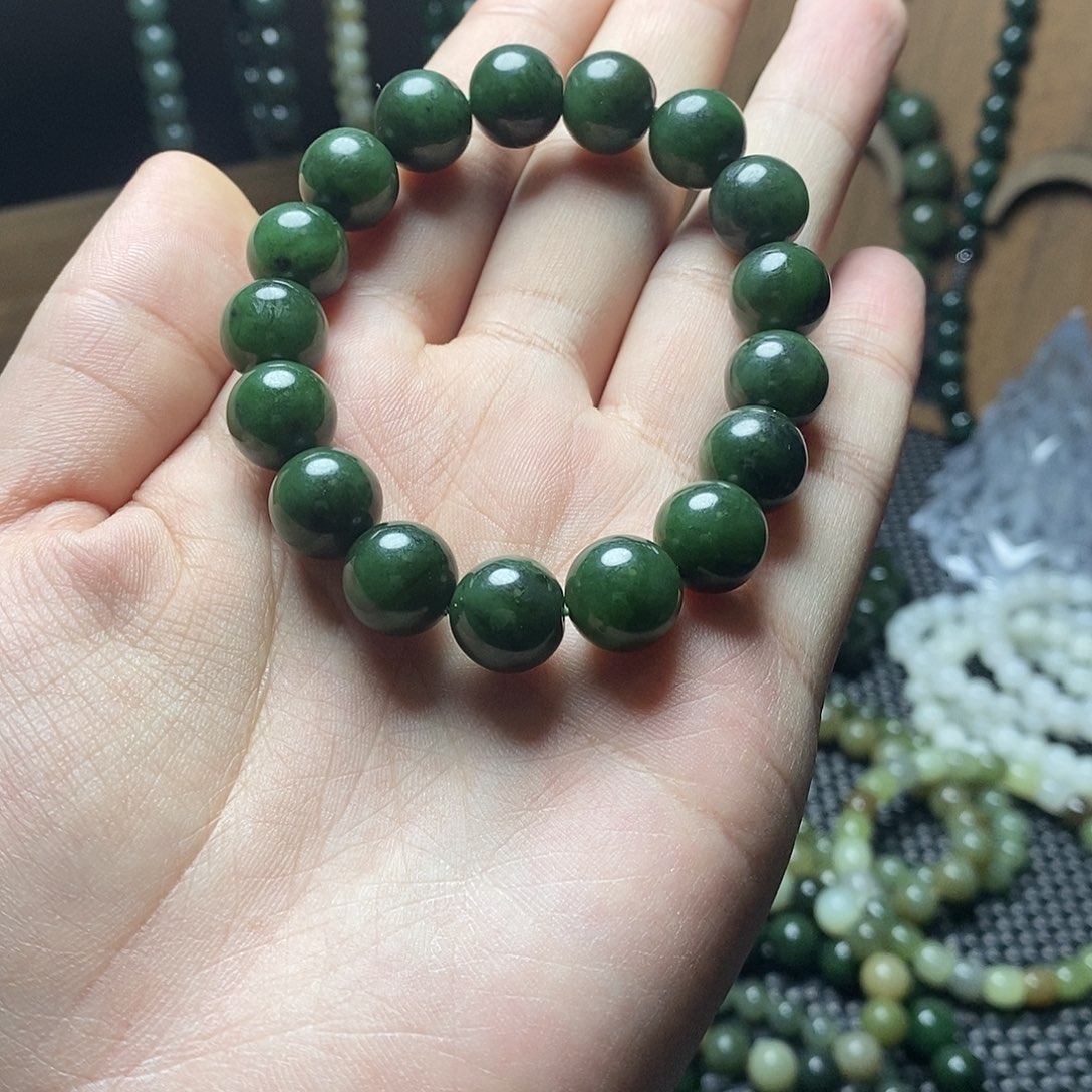 和田玉未镶嵌手串