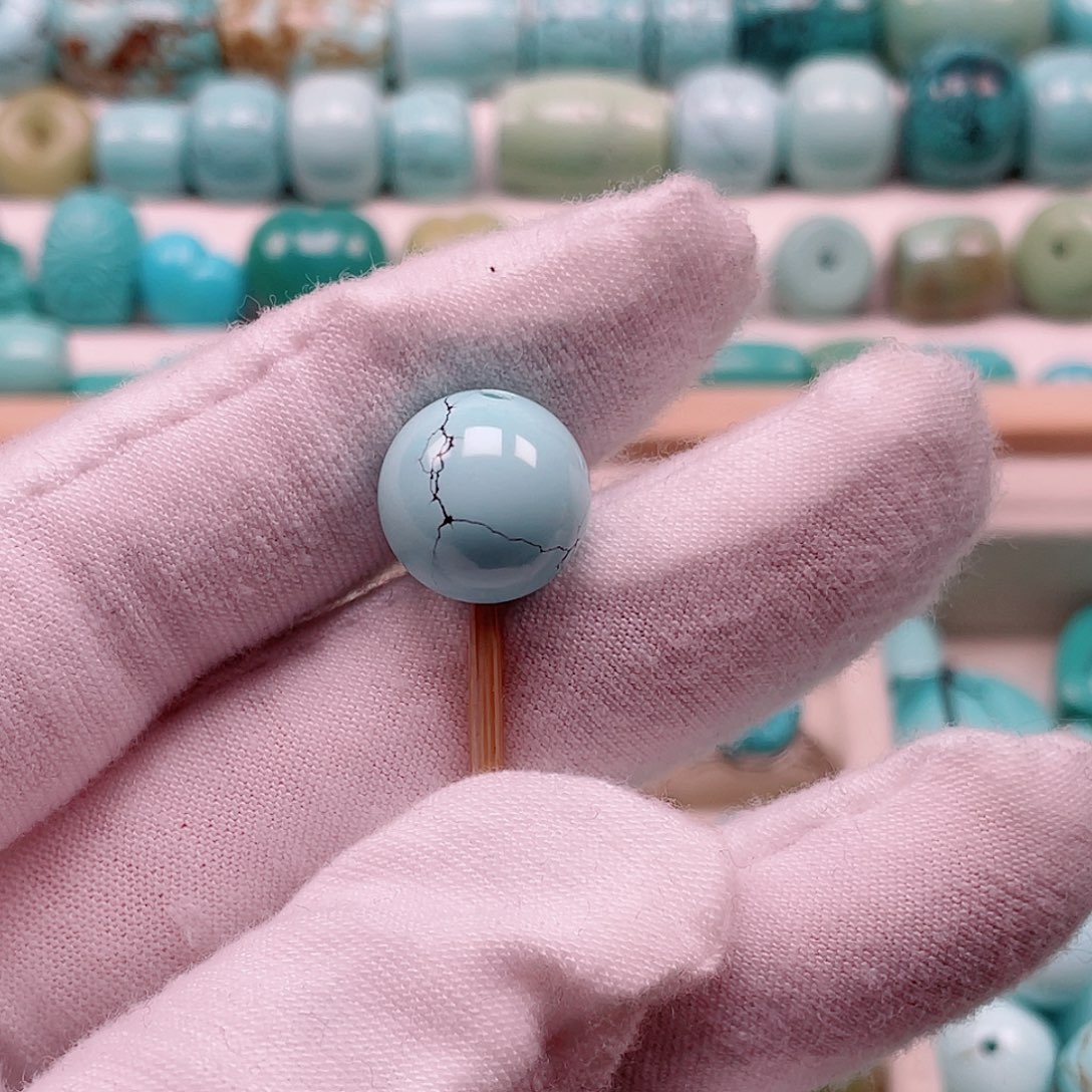 绿松石配饰未镶嵌踏***鹅