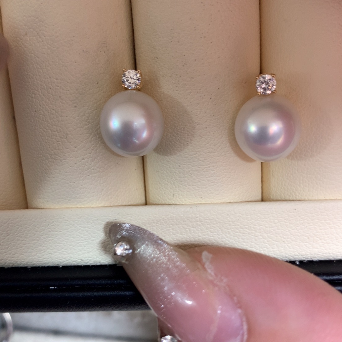 海水珍珠耳饰18K金镶嵌
