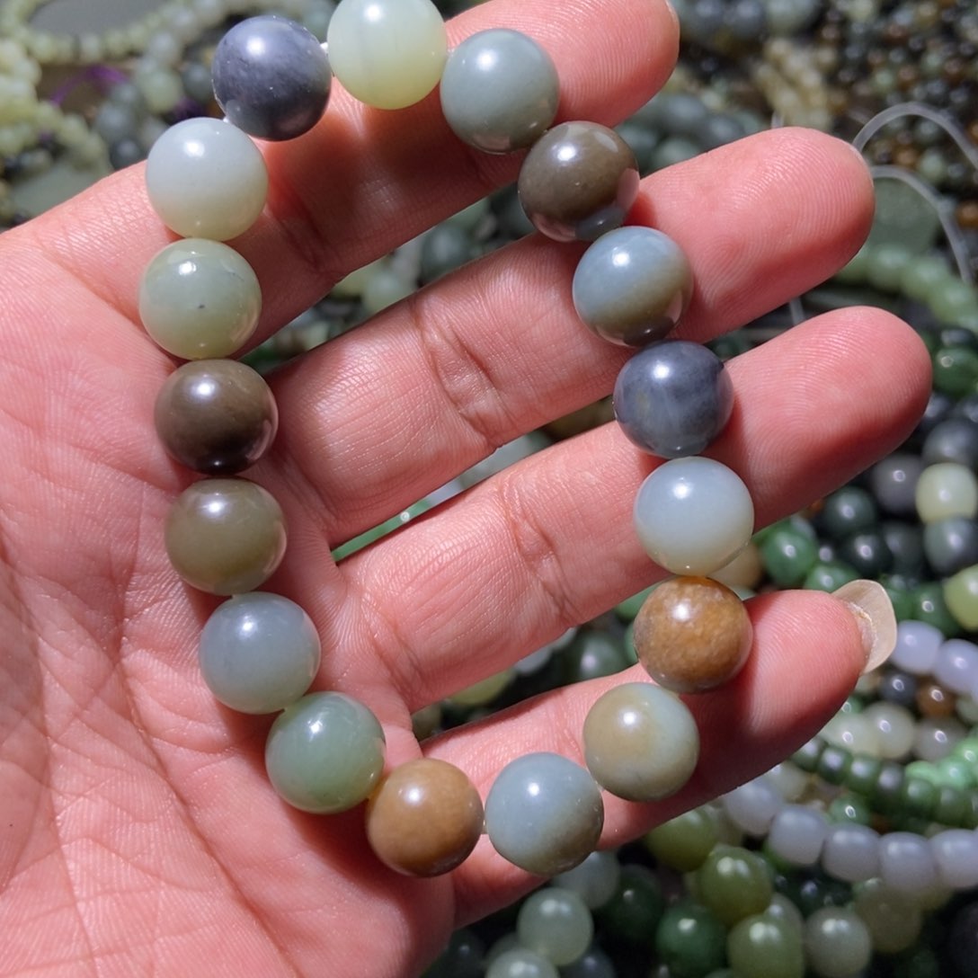 和田玉手链未镶嵌