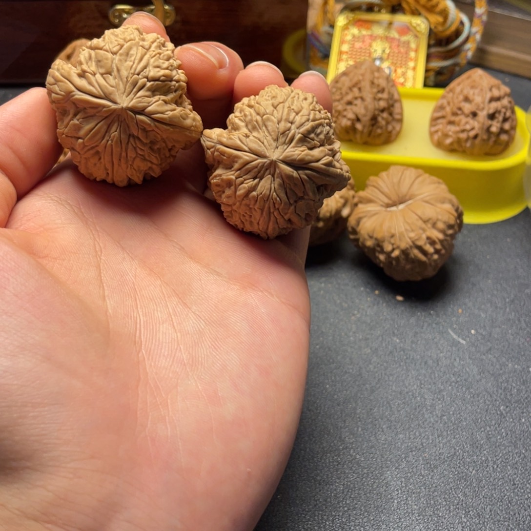 辛***-吊坠文玩核桃暴雪