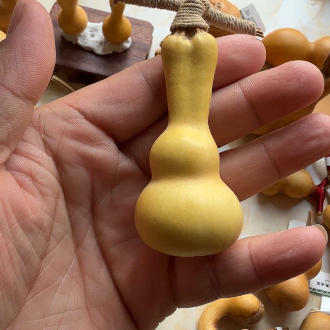 Z***S兔子八宝葫芦闪拍