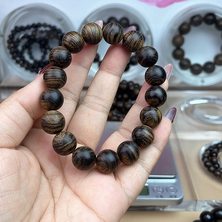 沉香手串不**心越南芽庄白奇玉化留疤嘤子虎斑