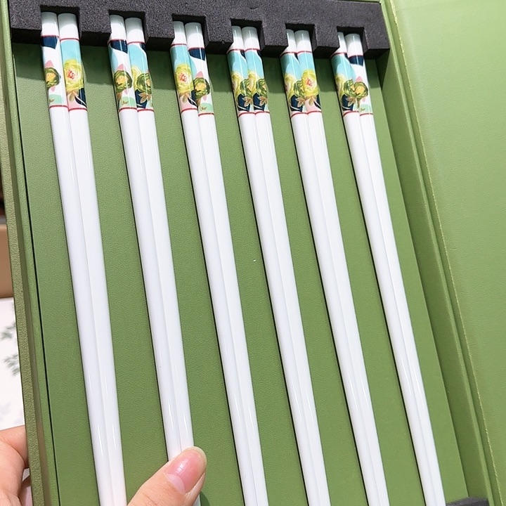 骨瓷实付满10包邮哈