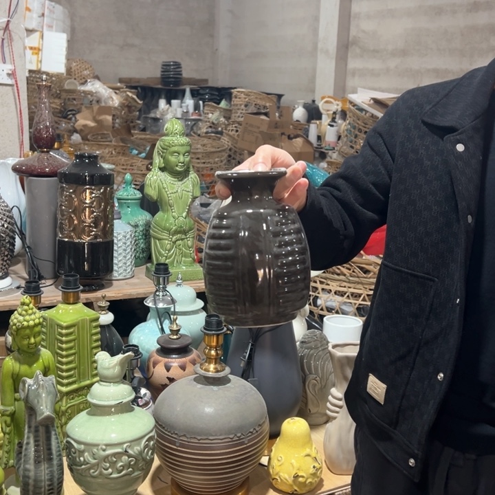 瓶高度18厘米口径3厘米微瑕捡漏