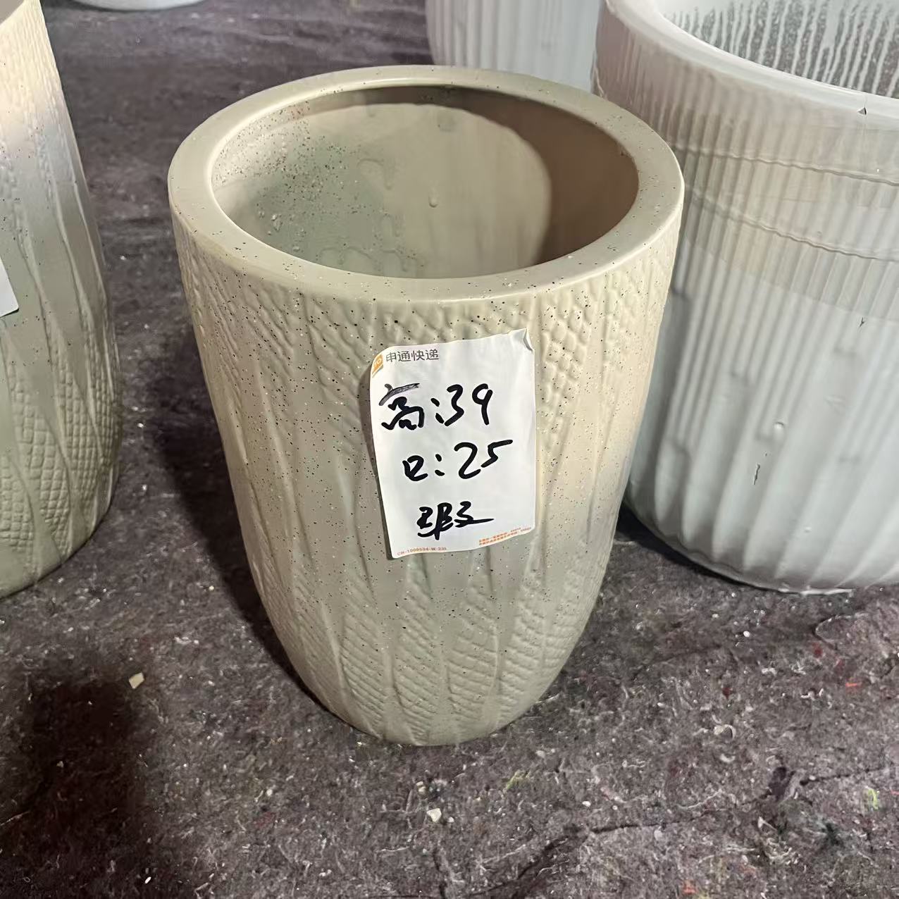 大口径简约花盆适合室内外多种绿植如发财树天堂鸟