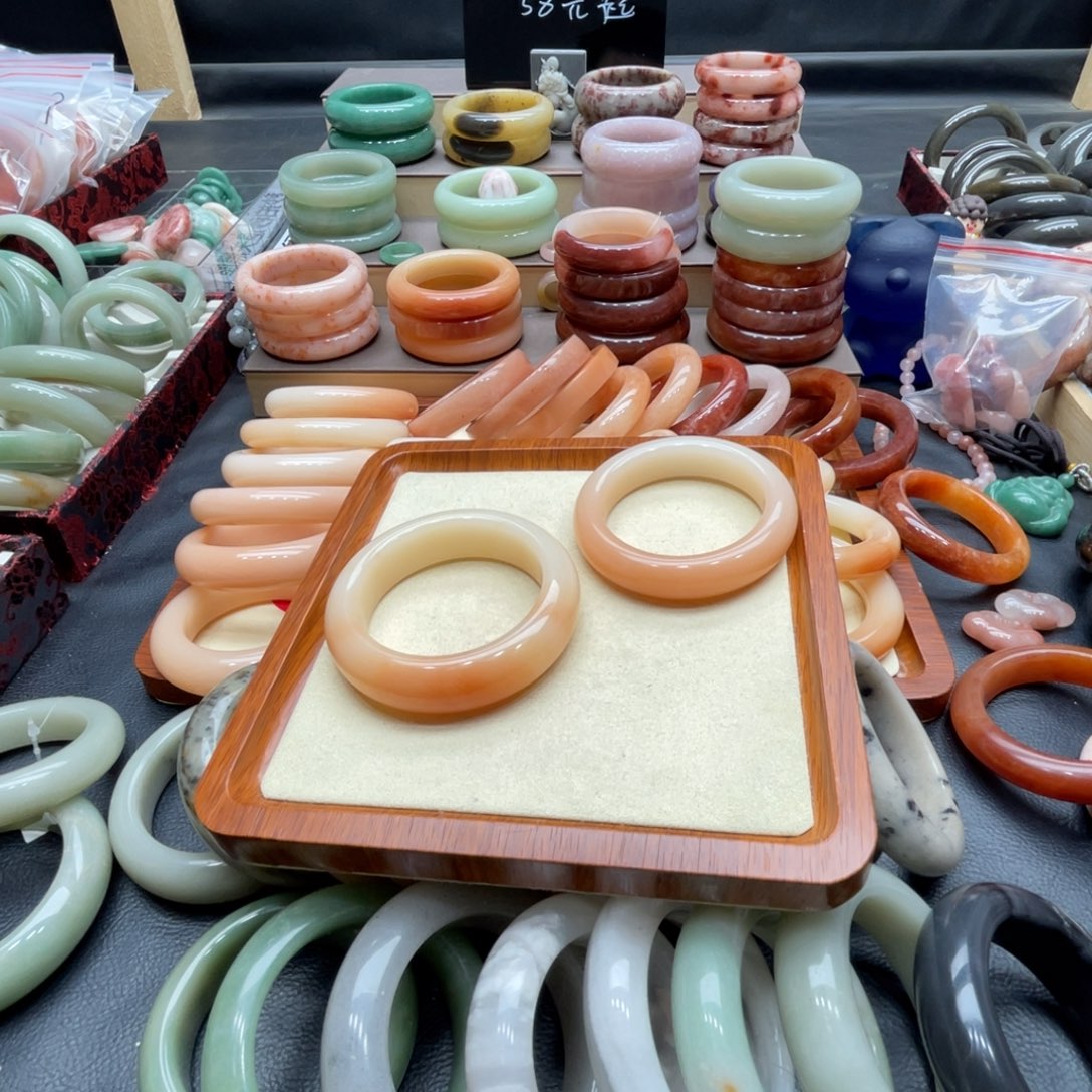 石英质玉手镯未镶嵌✨**✨