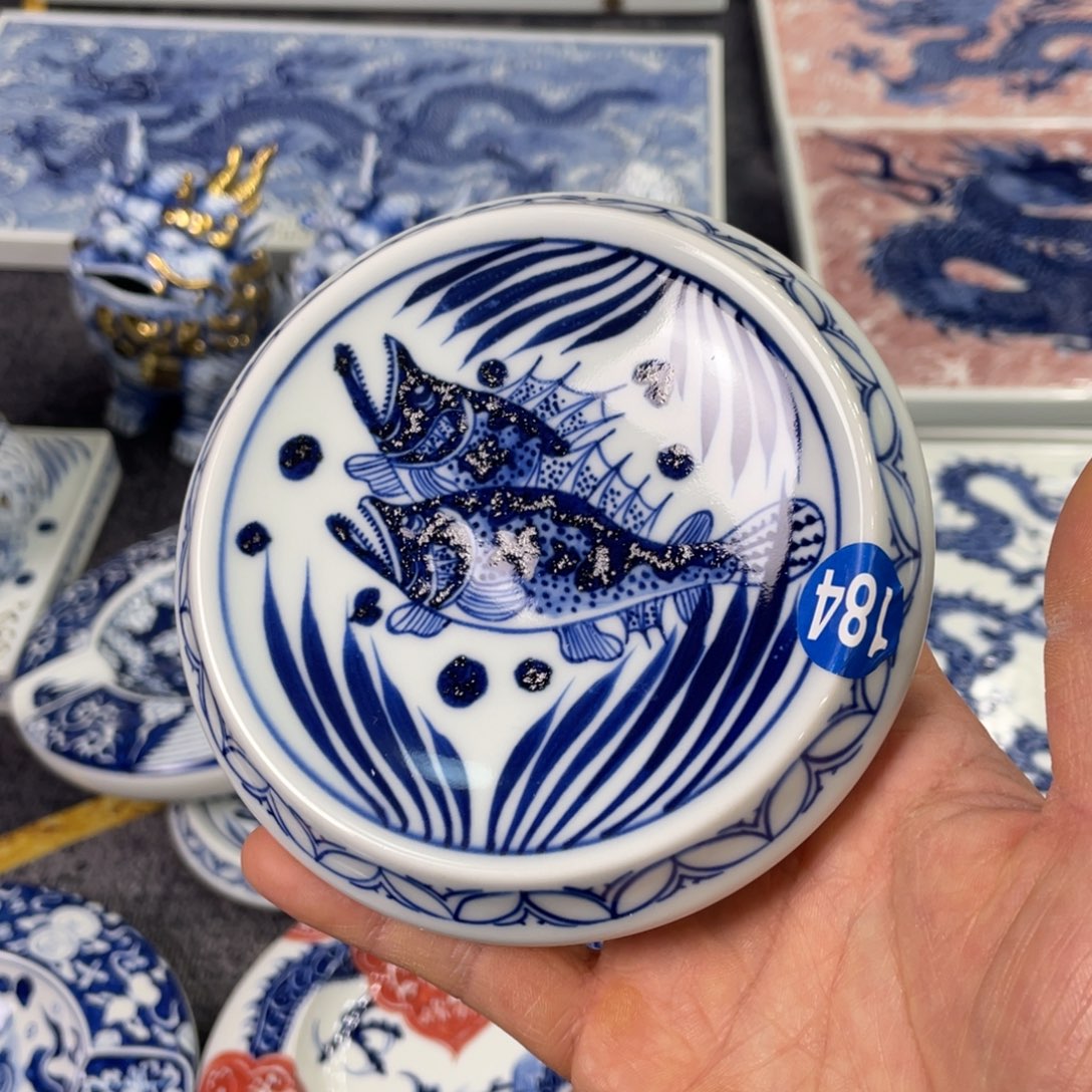 景德镇陶瓷手工手绘