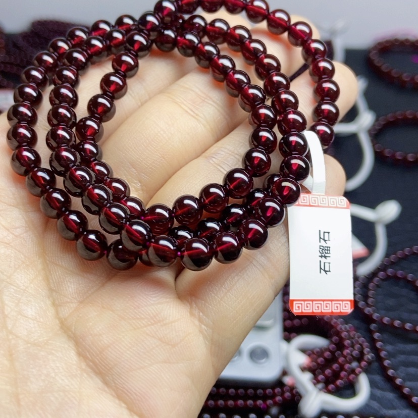 【闪购商品】石榴石手链未镶嵌1****6