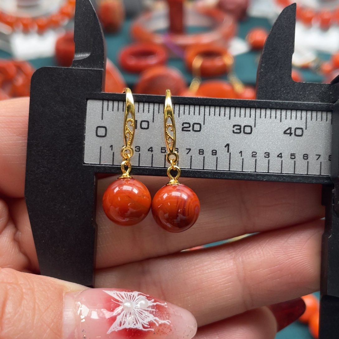 南红玛瑙川料南红耳钩银S925镀金镶嵌