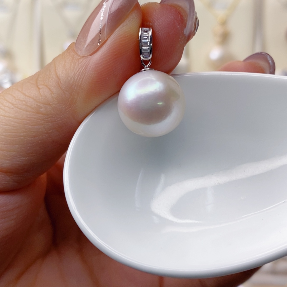 淡水珍珠吊坠(赠链)银S925镶嵌