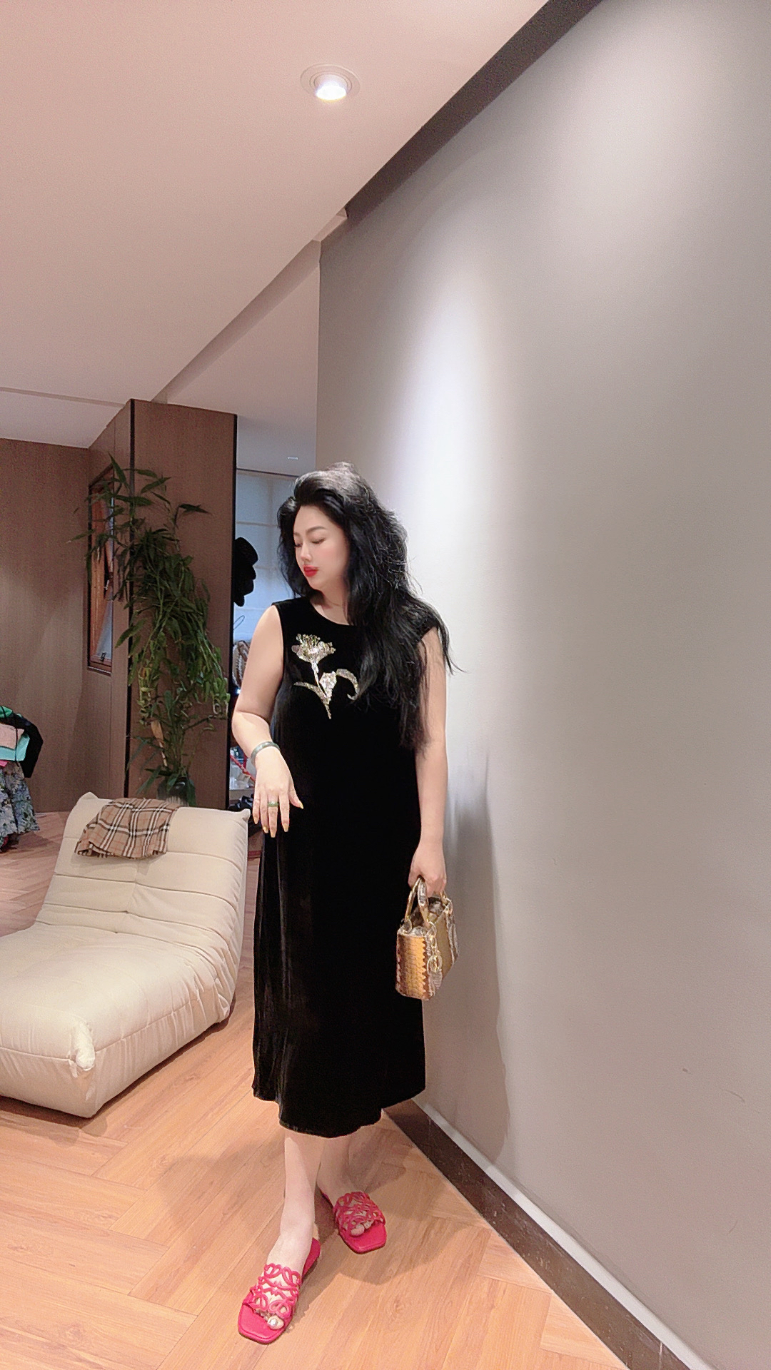 Chouduoduo 小众设计真丝丝绒刺绣订珠显瘦气质优雅连衣裙