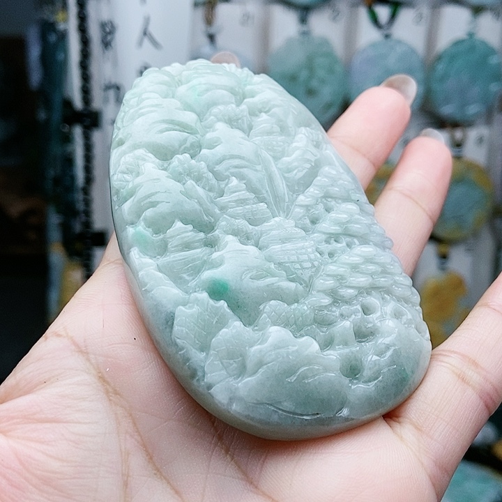 翡翠未镶嵌颈饰翡翠