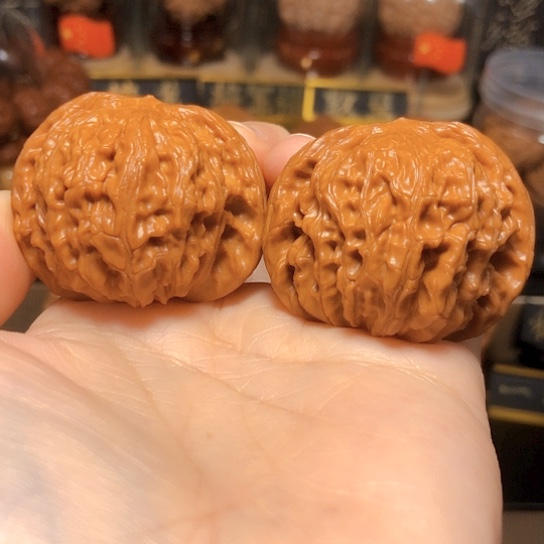 老树山地红皮石子磨